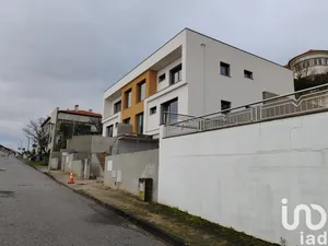 Land  at Seia, São Romão e Lapa dos Dinheiros