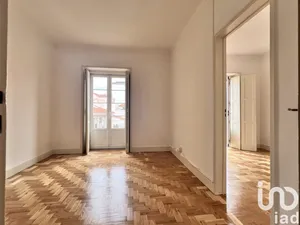 Apartment T4 in Santa Maria, São Pedro E Matacães