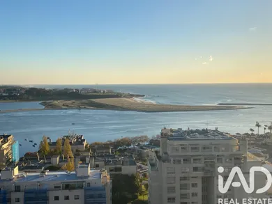 Apartment T3 in Aldoar, Foz Do Douro E Nevogilde