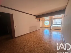 Apartamento T2 em Areeiro