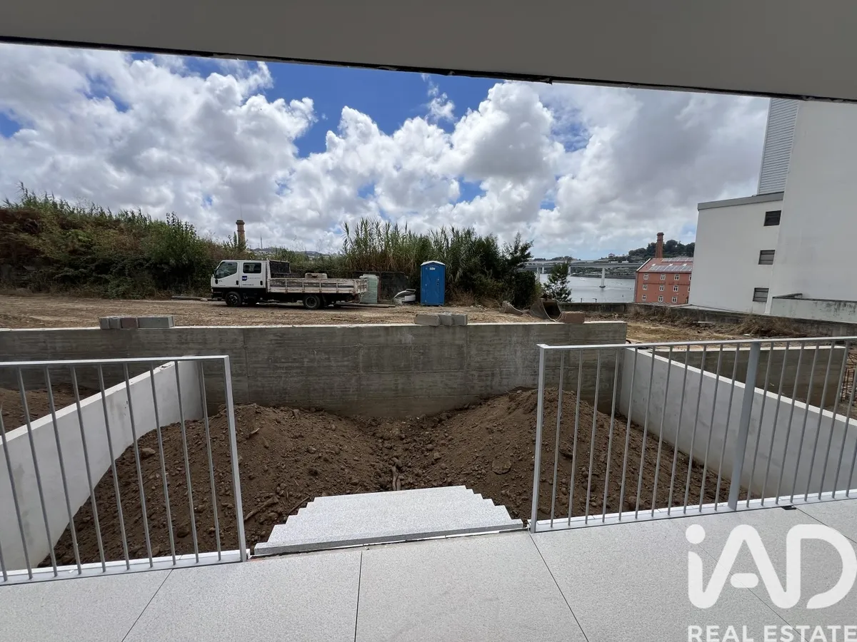 Apartamento 2 quartos de 161 m² em Gondomar (São Cosme), Valbom e Jovim