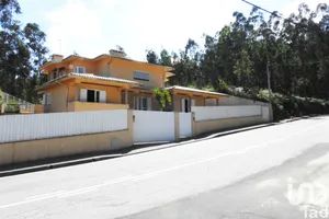 Maison à Oliveira de Azeméis, Santiago da Riba-Ul, Ul, Macinhata da Seixa e Madail
