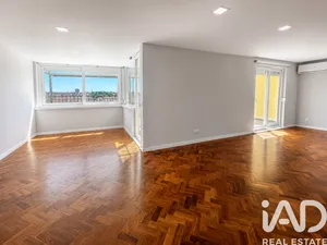 Appartement T3 à Arroios
