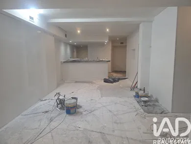 Boutique/Local commercial  à Gondomar (São Cosme), Valbom e Jovim