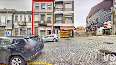 Prédio  em Cedofeita, Santo Ildefonso, Sé, Miragaia, São Nicolau e Vitória