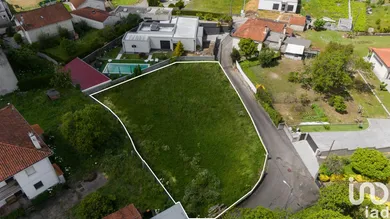 Terreno urbano em Reboreda e Nogueira
