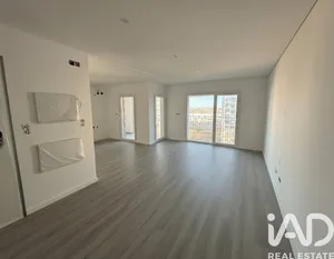 Apartamento T2 em Corroios