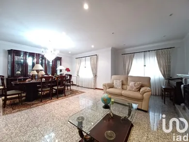 Maison  à São Mamede de Infesta e Senhora da Hora