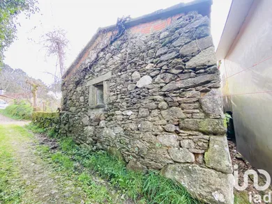 Casa de aldeia  em Candemil e Gondar