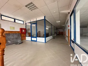 Loja / Estabelecimento Comercial  em Peniche