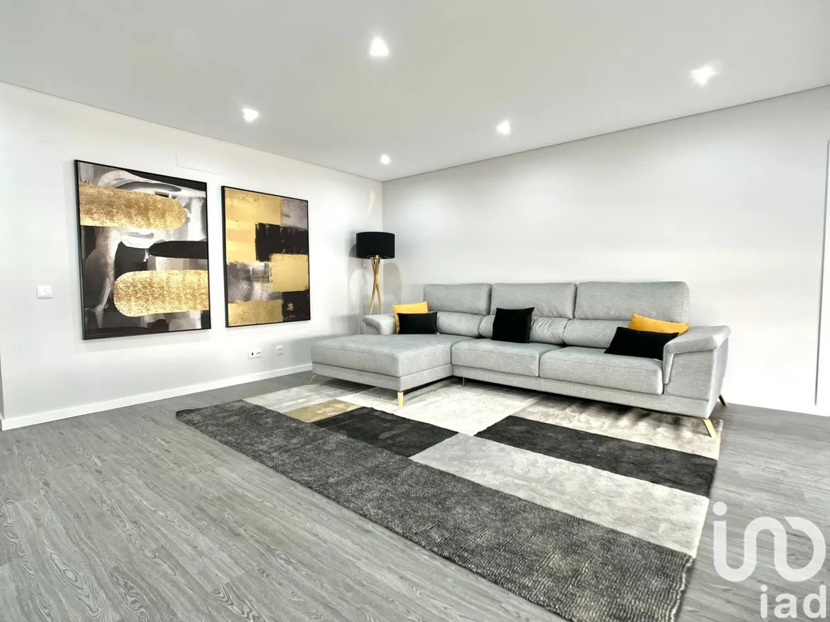 Apartamento 4 quartos de 158 m² em Quelfes