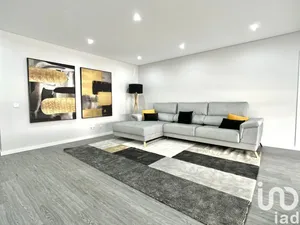 Apartment T4 at Quelfes