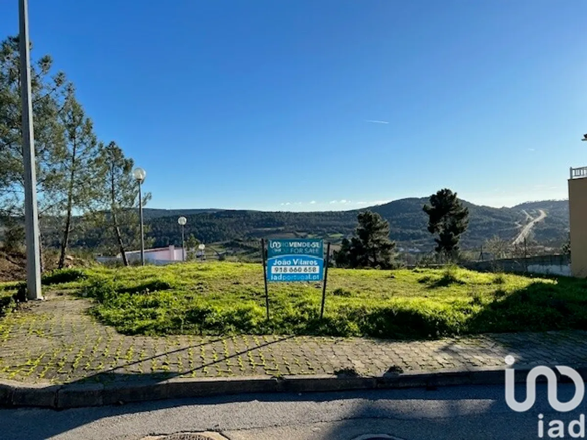 Terreno urbano de 375 m² em Mogadouro, Valverde, Vale de Porco e Vilar de Rei