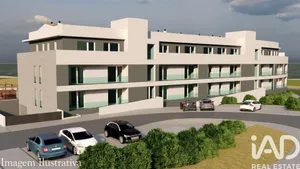 Apartamento T1 em Silveira