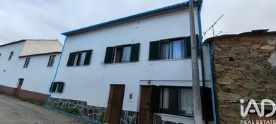 Casa/Moradia em Alvares