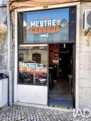 Loja / Estabelecimento Comercial  em Campo de Ourique