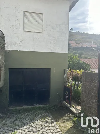 Maison de village  à Alvações do Corgo
