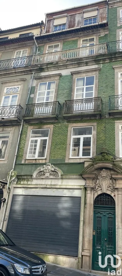 Fotografia 1 de Prédio de 953 m² em Cedofeita, Santo Ildefonso, Sé, Miragaia, São Nicolau e Vitória
