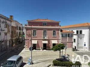 Loja / Estabelecimento Comercial em Peniche