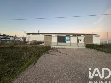 Shop/Premises commercial  at Madalena e Beselga