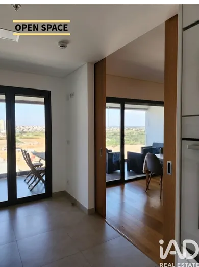 Apartamento T3 em Faro (Sé e São Pedro)