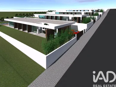 Casa/Moradia em Évora de Alcobaça