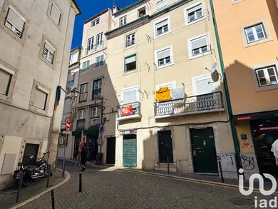 Prédio em Santa Maria Maior