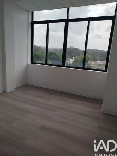 Loja / Estabelecimento Comercial em Gulpilhares E Valadares