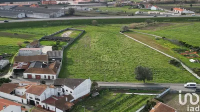 Fotografia 3 de Terreno urbano de 9007 m² em Oliveirinha
