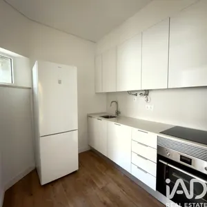 Apartment T1 in Alcântara