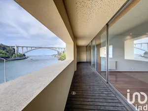 Apartamento T3 em Lordelo Do Ouro E Massarelos