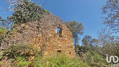 Casa/Moradia em Alvares