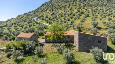 Fotografia 7 de Casa/Moradia 3 quartos de 400 m² em Vila Nova de Foz Coa