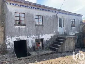 Village house in Pedrógão Pequeno