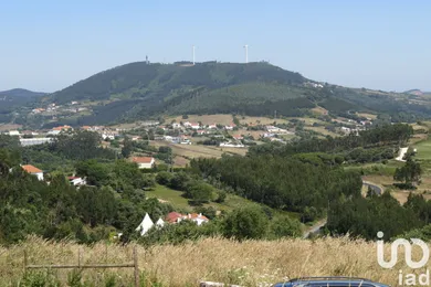 Terreno  em Igreja Nova e Cheleiros
