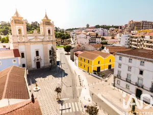 Shop/Premises commercial at Leiria, Pousos, Barreira e Cortes