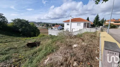 Terreno urbano  em Sabugal e Aldeia de Santo António