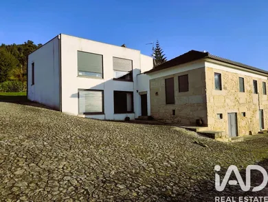 Maison  à Gandra e Taião