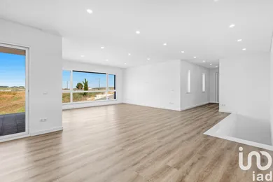 Casa/Moradia  em Lourinhã e Atalaia