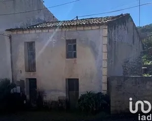 House at Montes da Senhora