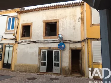 Maison à Tomar (São João Baptista) e Santa Maria dos Olivais