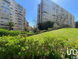 Apartamento T3 em Algés, Linda-a-Velha e Cruz Quebrada-Dafundo