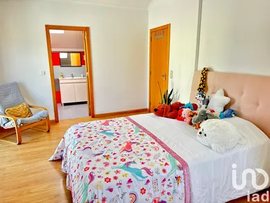 Casa em A dos Cunhados e Maceira