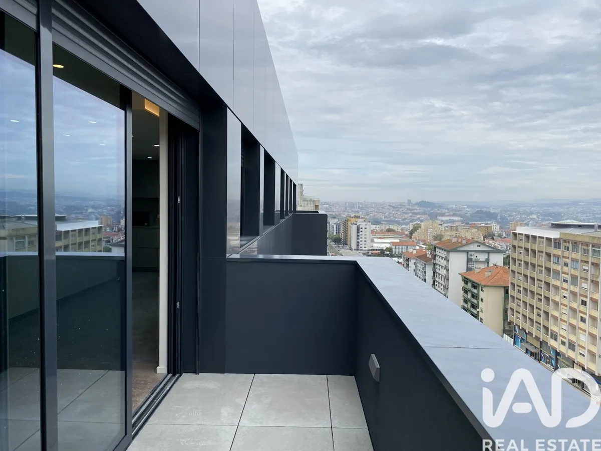 Apartamento 3 quartos de 213 m² em Mafamude e Vilar do Paraíso