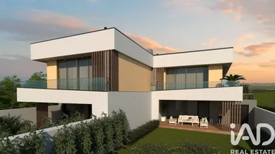 Casa/Moradia  em Eixo e Eirol