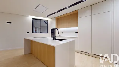 Apartamento T2 em Gondomar (São Cosme), Valbom e Jovim