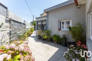House  at Custóias, Leça do Balio e Guifões