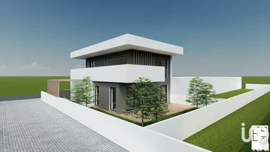 Land  in Pegões