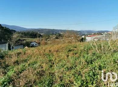 Land  in Vila e Roussas