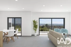 Apartamento T2 em Mexilhoeira Grande